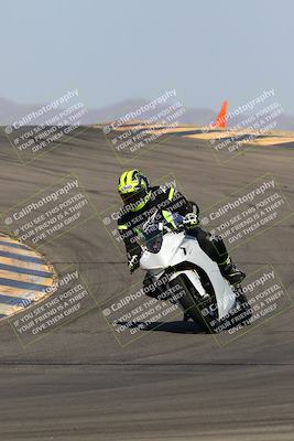 media/Mar-28-2022-Superbike Trackdays (Mon) [[b8603d0f67]]/Open Track Time/Turns 9 and 10/